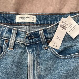 Abercrombie & Fitch Blue Denim Jeans - NWT